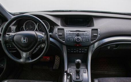 Honda Accord VIII рестайлинг, 2011 год, 1 360 000 рублей, 13 фотография