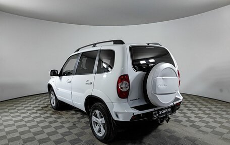 Chevrolet Niva I рестайлинг, 2017 год, 750 000 рублей, 8 фотография