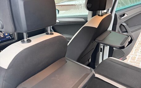 Volkswagen Tiguan II, 2020 год, 2 130 000 рублей, 7 фотография