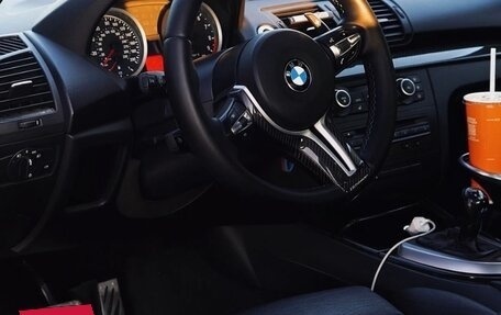BMW 1 серия, 2010 год, 2 050 000 рублей, 13 фотография