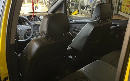 Opel Zafira B, 2007 год, 950 000 рублей, 20 фотография