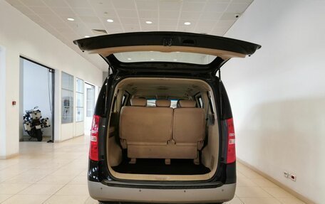 Hyundai H-1 II рестайлинг, 2018 год, 2 375 000 рублей, 12 фотография