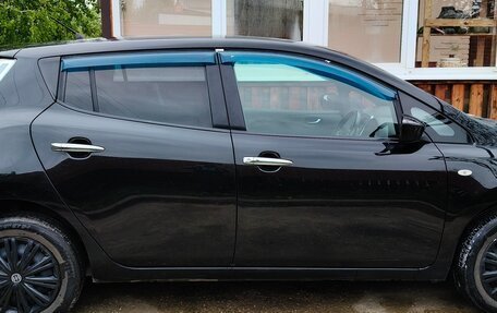 Nissan Leaf I, 2016 год, 1 150 000 рублей, 3 фотография