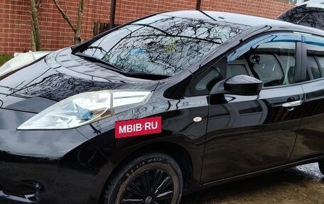 Nissan Leaf I, 2016 год, 1 150 000 рублей, 11 фотография