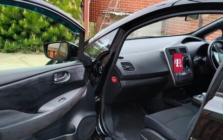 Nissan Leaf I, 2016 год, 1 150 000 рублей, 6 фотография