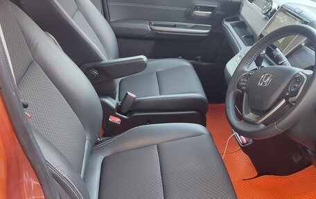 Honda Freed II, 2020 год, 1 850 000 рублей, 6 фотография
