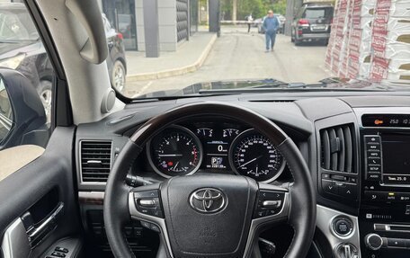 Toyota Land Cruiser 200, 2014 год, 4 700 000 рублей, 14 фотография