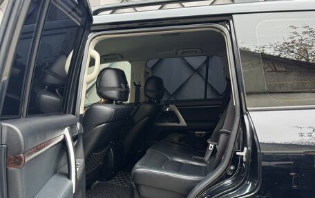 Toyota Land Cruiser 200, 2014 год, 4 700 000 рублей, 8 фотография