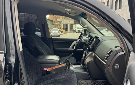 Toyota Land Cruiser 200, 2014 год, 4 700 000 рублей, 18 фотография