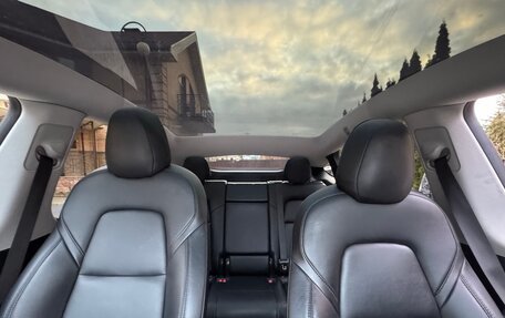 Tesla Model Y I, 2020 год, 3 600 000 рублей, 16 фотография