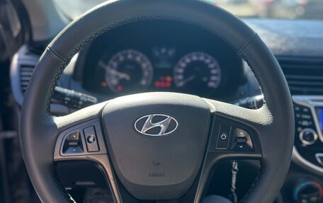 Hyundai Solaris II рестайлинг, 2011 год, 680 000 рублей, 27 фотография