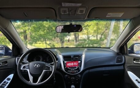 Hyundai Solaris II рестайлинг, 2011 год, 680 000 рублей, 25 фотография