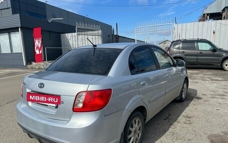 KIA Rio II, 2010 год, 680 000 рублей, 2 фотография