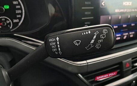 Volkswagen Polo VI (EU Market), 2021 год, 1 750 000 рублей, 11 фотография