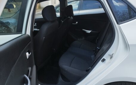 KIA Rio III рестайлинг, 2014 год, 790 000 рублей, 7 фотография