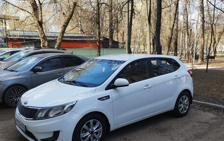 KIA Rio III рестайлинг, 2014 год, 790 000 рублей, 2 фотография