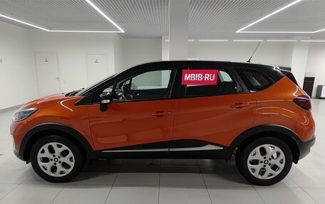 Renault Kaptur I рестайлинг, 2016 год, 1 697 000 рублей, 12 фотография