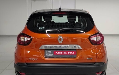 Renault Kaptur I рестайлинг, 2016 год, 1 697 000 рублей, 10 фотография