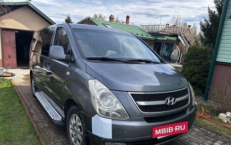 Hyundai H-1 II рестайлинг, 2011 год, 1 160 000 рублей, 7 фотография