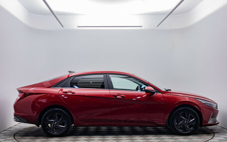 Hyundai Elantra, 2021 год, 2 410 000 рублей, 6 фотография