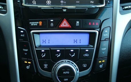 Hyundai i30 II рестайлинг, 2014 год, 859 000 рублей, 15 фотография