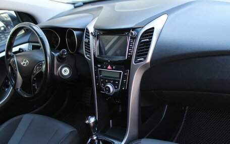Hyundai i30 II рестайлинг, 2014 год, 859 000 рублей, 16 фотография
