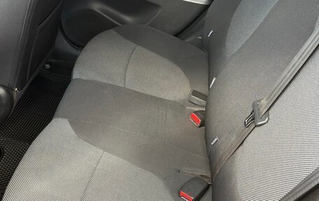 Hyundai Solaris II рестайлинг, 2011 год, 490 000 рублей, 10 фотография
