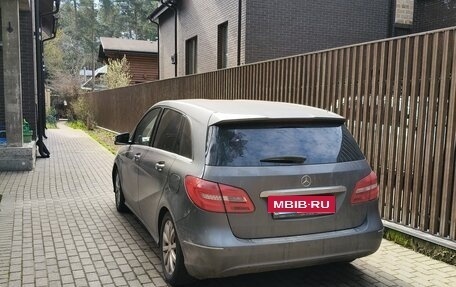 Mercedes-Benz B-Класс, 2012 год, 1 150 000 рублей, 2 фотография