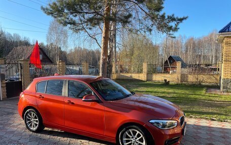 BMW 1 серия, 2017 год, 2 100 000 рублей, 1 фотография