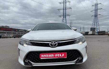 Toyota Camry, 2015 год, 1 900 000 рублей, 1 фотография