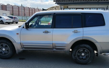 Mitsubishi Pajero III рестайлинг, 2002 год, 800 000 рублей, 3 фотография