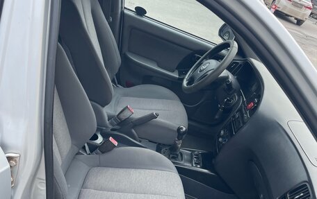 Hyundai Elantra III, 2004 год, 220 000 рублей, 10 фотография