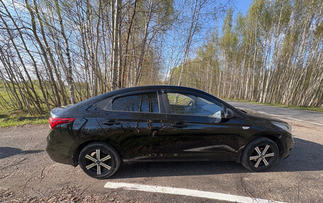 Hyundai Solaris II рестайлинг, 2018 год, 1 300 000 рублей, 6 фотография