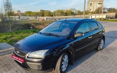 Ford Focus II рестайлинг, 2005 год, 375 000 рублей, 2 фотография