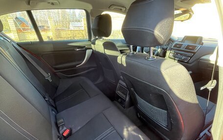 BMW 1 серия, 2017 год, 2 100 000 рублей, 13 фотография