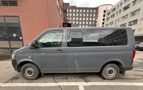 Volkswagen Caravelle T5, 2014 год, 2 200 000 рублей, 5 фотография