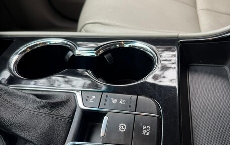 KIA Carnival III, 2019 год, 1 750 000 рублей, 11 фотография