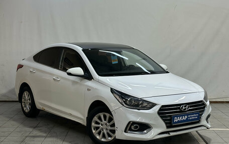 Hyundai Solaris II рестайлинг, 2018 год, 930 000 рублей, 2 фотография