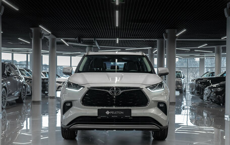 Toyota Highlander, 2026 год, 5 300 000 рублей, 3 фотография