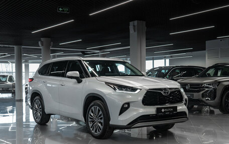 Toyota Highlander, 2026 год, 5 300 000 рублей, 2 фотография