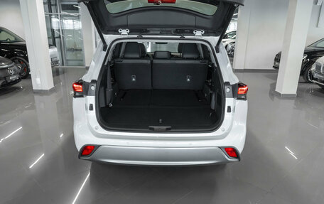 Toyota Highlander, 2026 год, 5 300 000 рублей, 28 фотография