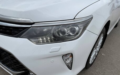 Toyota Camry, 2015 год, 1 900 000 рублей, 4 фотография