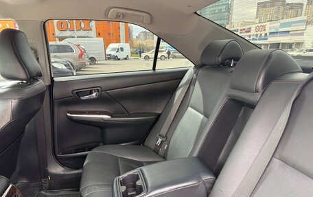 Toyota Camry, 2015 год, 1 900 000 рублей, 21 фотография