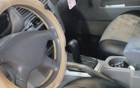 Mitsubishi Galant VIII, 2002 год, 275 000 рублей, 8 фотография