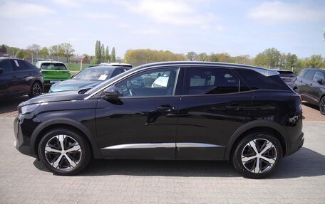 Peugeot 3008 II, 2023 год, 3 372 000 рублей, 2 фотография