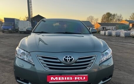 Toyota Camry, 2008 год, 1 350 000 рублей, 14 фотография