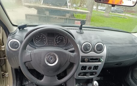 Renault Sandero I, 2012 год, 650 000 рублей, 4 фотография
