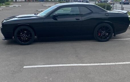 Dodge Challenger III рестайлинг 2, 2018 год, 3 100 000 рублей, 9 фотография
