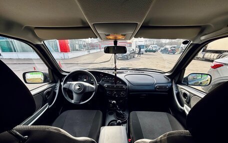 Chevrolet Niva I рестайлинг, 2012 год, 650 000 рублей, 7 фотография