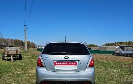 KIA Rio II, 2011 год, 710 000 рублей, 3 фотография